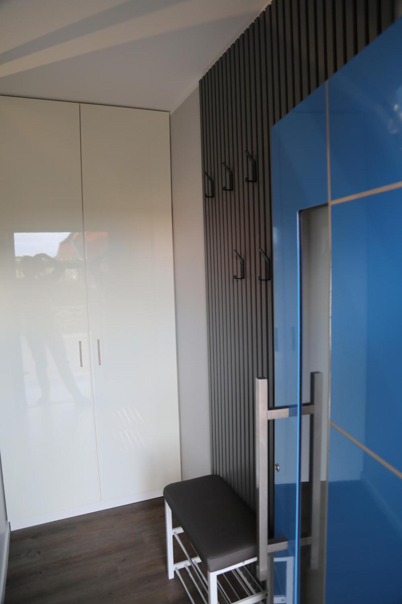 Eine Sehr Gemuetliche Dachgeschoss Ferienwohnung Ihlow  Esterno foto