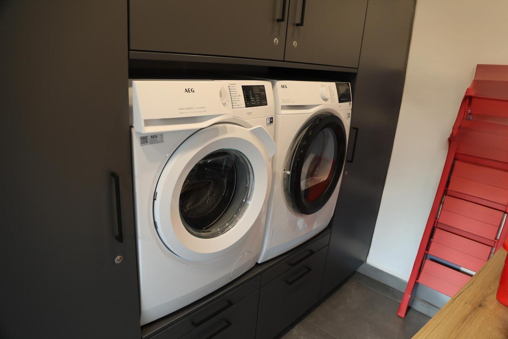 Eine Sehr Gemuetliche Dachgeschoss Ferienwohnung Ihlow  Esterno foto